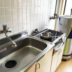 Отель Toolate Guesthouse Toyama Тояма в номере фото 2