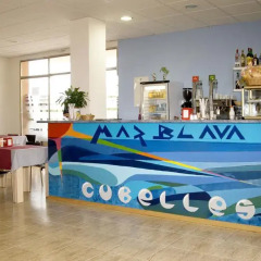 Отель Apart-hotels Mar Blava Кунит гостиничный бар
