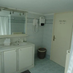 Отель Athens Top Hill Sea View Villa ванная