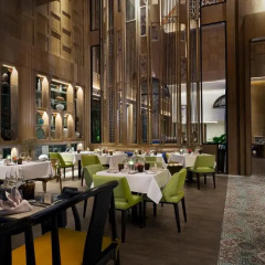Отель Manathai Surin Phuket питание