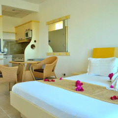 Отель West Coast View 3* Студия с различными типами кроватей фото 5