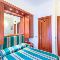 Отель Luce 4* Номер категории Эконом с различными типами кроватей фото 2