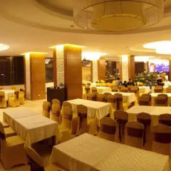 Muong Thanh Grand Ha Long Hotel 4* Номер Делюкс с различными типами кроватей фото 10
