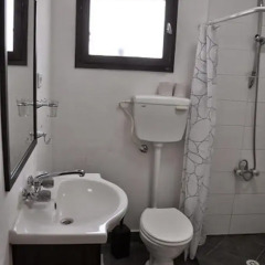ArendaIzrail Balcony Apartment - HaGolan Street Израиль, Тель-Авив - отзывы, цены и фото номеров - забронировать отель ArendaIzrail Balcony Apartment - HaGolan Street онлайн ванная