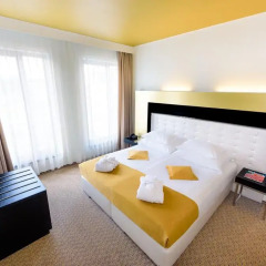 Grandior Hotel Prague 5* Номер Делюкс с двуспальной кроватью фото 9