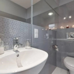 Отель Aparts Bed & Breakfast ванная фото 2