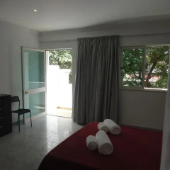 Апартаменты Original Studio Downtown комната для гостей фото 4