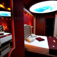 Carol Hotel 2* Люкс с разными типами кроватей фото 26