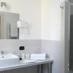 Отель Town House 57 3* Стандартный номер с различными типами кроватей фото 9