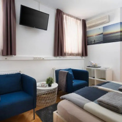 Hostel Bureau Номер Делюкс с различными типами кроватей фото 4