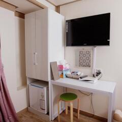 Отель Tomo Residence 2* Стандартный номер с различными типами кроватей