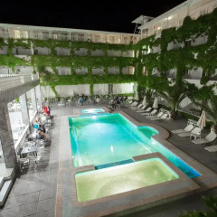 Отель Bomo Olympic Kosmas & Bomo Villas Kosmas Греция, Ханиотис - отзывы, цены и фото номеров - забронировать отель Bomo Olympic Kosmas & Bomo Villas Kosmas онлайн бассейн фото 3