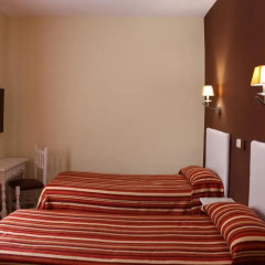 Отель Hostal Sonia Стандартный номер с различными типами кроватей фото 5