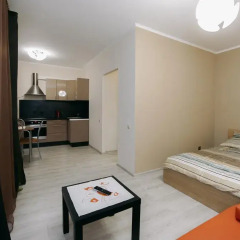 Апартаменты Apartments on Poltavskiy 2 комната для гостей фото 2