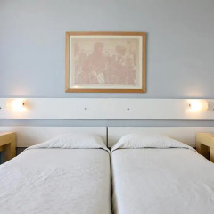 Dorian Inn Hotel 3* Стандартный номер с разными типами кроватей