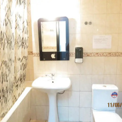 Hostel Nomads GH Алматы ванная