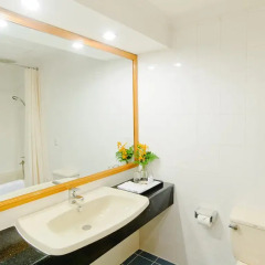 Bong Sen Hotel Annex 2* Улучшенный номер с различными типами кроватей