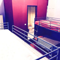 M2Students Hostel Кровать в общем номере с двухъярусной кроватью фото 5