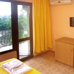 Отель Guest House Maria комната для гостей фото 3
