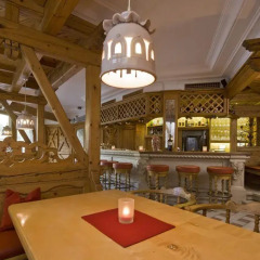 Отель Relais & Chateaux Schönegg Швейцария, Церматт - отзывы, цены и фото номеров - забронировать отель Relais & Chateaux Schönegg онлайн гостиничный бар