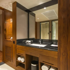 Отель Swiss Residence 4* Номер Делюкс