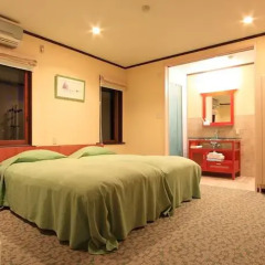 Отель Lodge & Bar Side Hill Хакуба спа