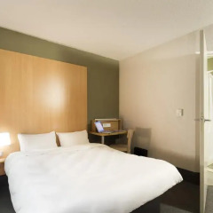 B&B Hotel Lyon Caluire Cité Internationale 3* Стандартный номер с различными типами кроватей фото 7