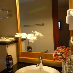 Hanoi Eternity Hotel 3* Люкс Премиум с различными типами кроватей фото 20