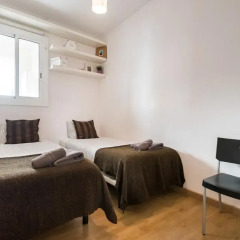 Отель Avenida Apartments Vallhonrat Испания, Барселона - отзывы, цены и фото номеров - забронировать отель Avenida Apartments Vallhonrat онлайн комната для гостей фото 3