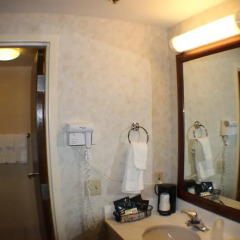 Отель All Seasons Inn and Suites 2* Стандартный номер с различными типами кроватей фото 4