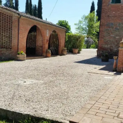 Отель Agriturismo I Poggi Gialli Синалунга парковка