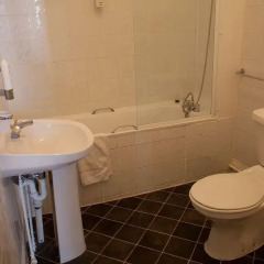 Rose Court Hotel 3* Стандартный номер с различными типами кроватей фото 3