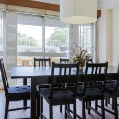 Отель Downtown with Terrace - 4 Bedrooms Порту питание