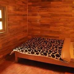 Отель Tavan Ecologic Homestay Стандартный номер с двуспальной кроватью фото 4
