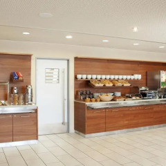 Отель Holiday Inn Express Munich Airport 3* Стандартный номер с 2 отдельными кроватями фото 2