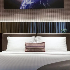 Отель The Continent Bangkok by Compass Hospitality 4* Представительский номер с различными типами кроватей фото 3