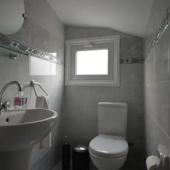 Отель Poros 2 Villa ванная