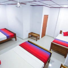 Thilaka City Hotel 2* Номер Делюкс с различными типами кроватей фото 10