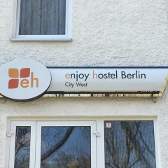 Enjoy Hostel Berlin City West Берлин парковка