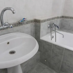 Отель Violet Hostel Грузия, Тбилиси - 1 отзыв об отеле, цены и фото номеров - забронировать отель Violet Hostel онлайн ванная