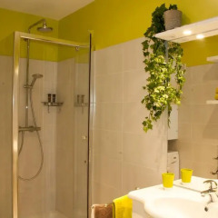 Отель Jolie apartement coeur vieille ville ванная фото 2