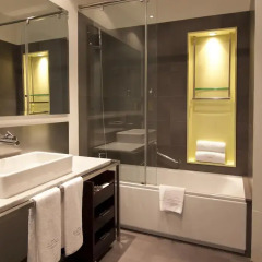 Отель Sixtytwo 5* Стандартный номер фото 4