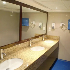 Star Metro Deira Hotel Apartments ванная