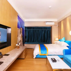 Апартаменты Guangzhou Chimelong Heefun International Service Apartment Гуанчжоу сейф в номере