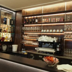 Kolping Hotel Casa Domitilla гостиничный бар