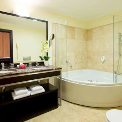 Leonardo Hotel Budapest 4* Полулюкс с различными типами кроватей