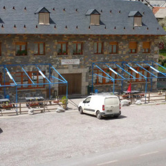 Отель Hostal Restaurante Asador Panart парковка