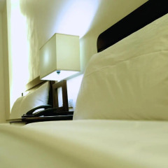 Century Plaza Hotel 2* Улучшенный номер с различными типами кроватей фото 2