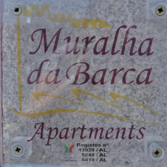 Отель Muralha da Barca Apartamentos ванная
