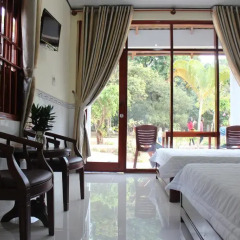 Отель Hoa Nhat Lan Bungalow 2* Стандартный номер с различными типами кроватей фото 2